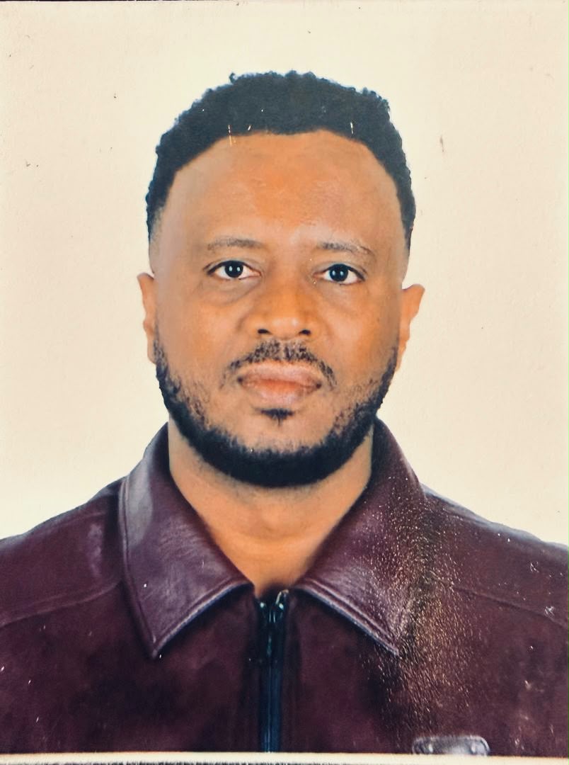 Amanuel Girmay, owner of Relieve Ride